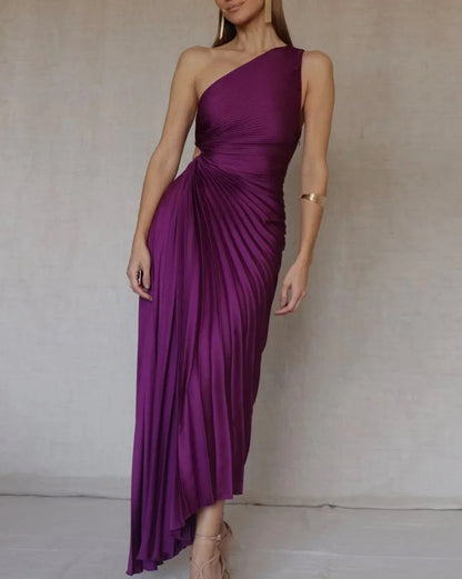 ONE SHOULDER PLEATED SOLID DRESS