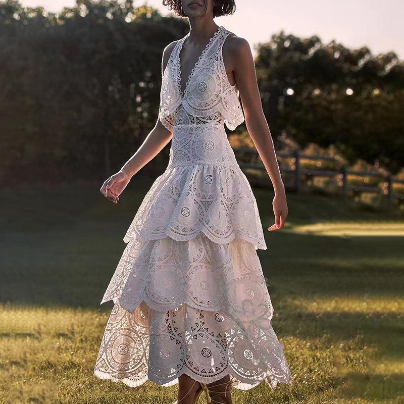 Lace patchwork cake layer dress