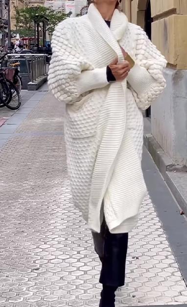 Three-dimensional Fish Scale Knitted Jacket